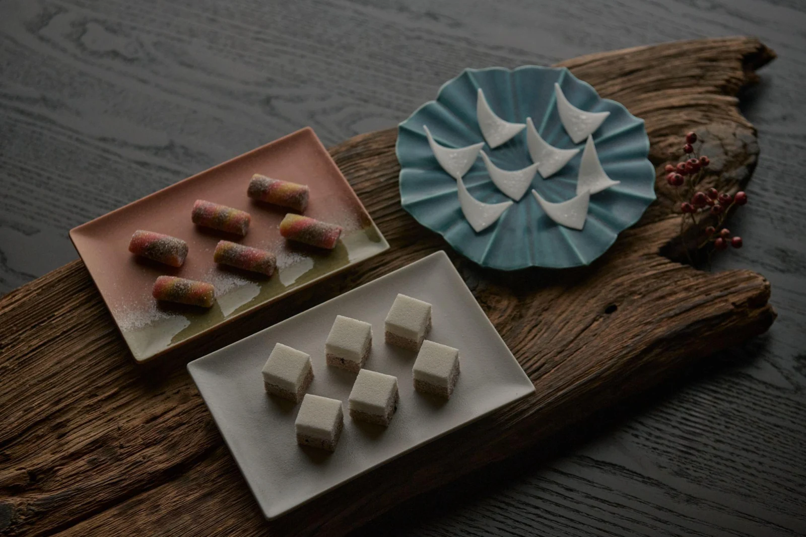 干菓子と銘茶の取り合わせ